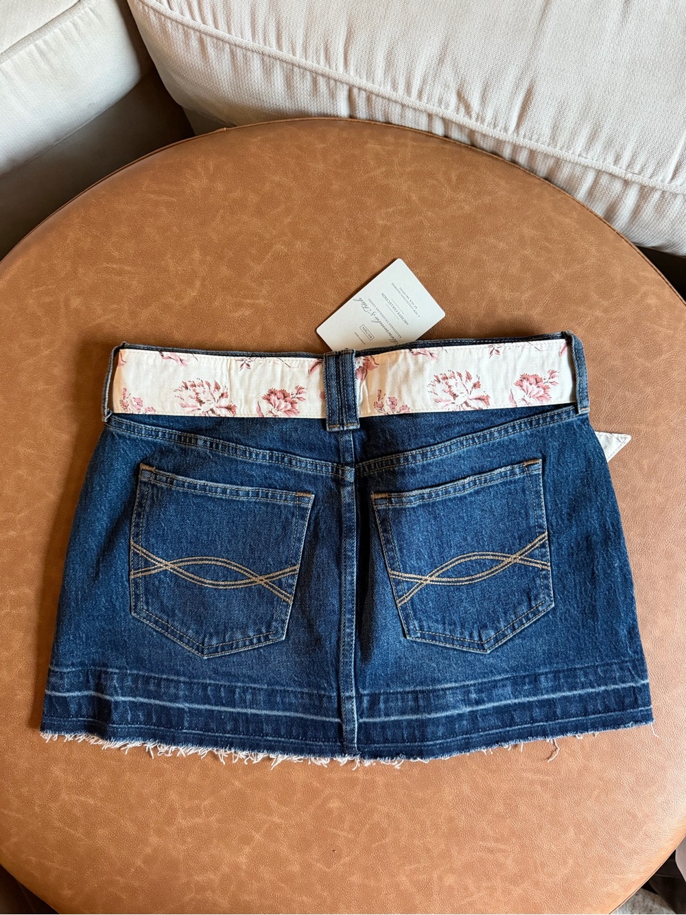 NWT Abercrombie Mid Rise Belted Scarf Denim Mini Skirt size 27 - Picture 5 of 10